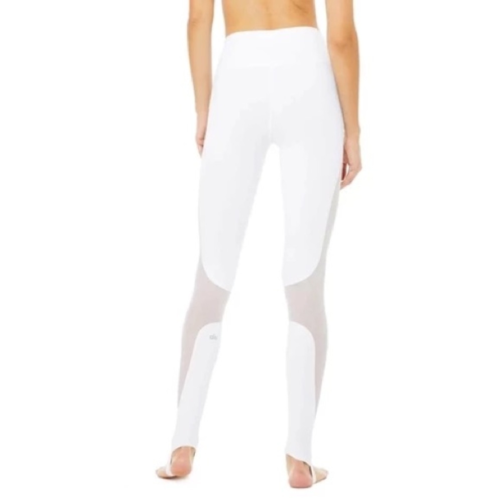 ALO yoga White High Waist Coast Legging Size S - Picture 2 of 13